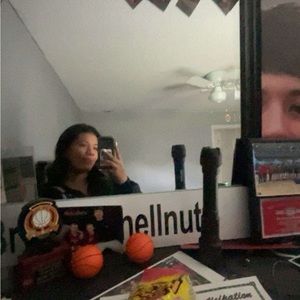 Meet your Posher, Candy